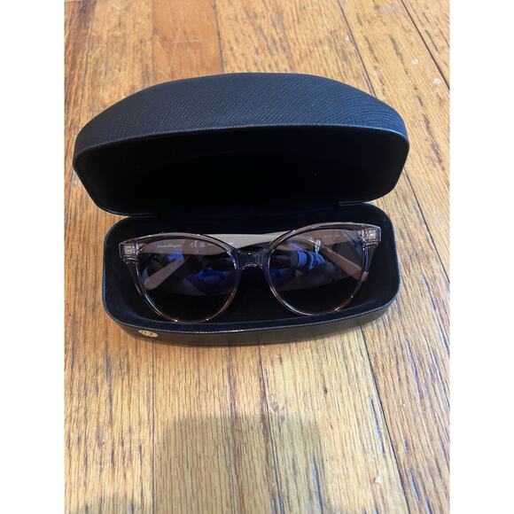 NEW Salvatore Ferragamo SF1073S-278 Sunglasses 54mm 100% Authentic - Picture 4 of 10